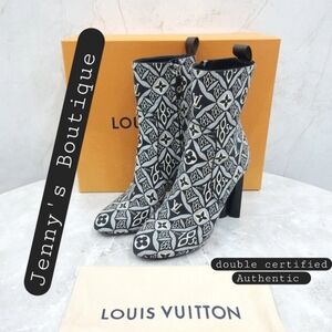 Double Certified Louis Vuitton Silhouette Ankle Boots 1854 150790110